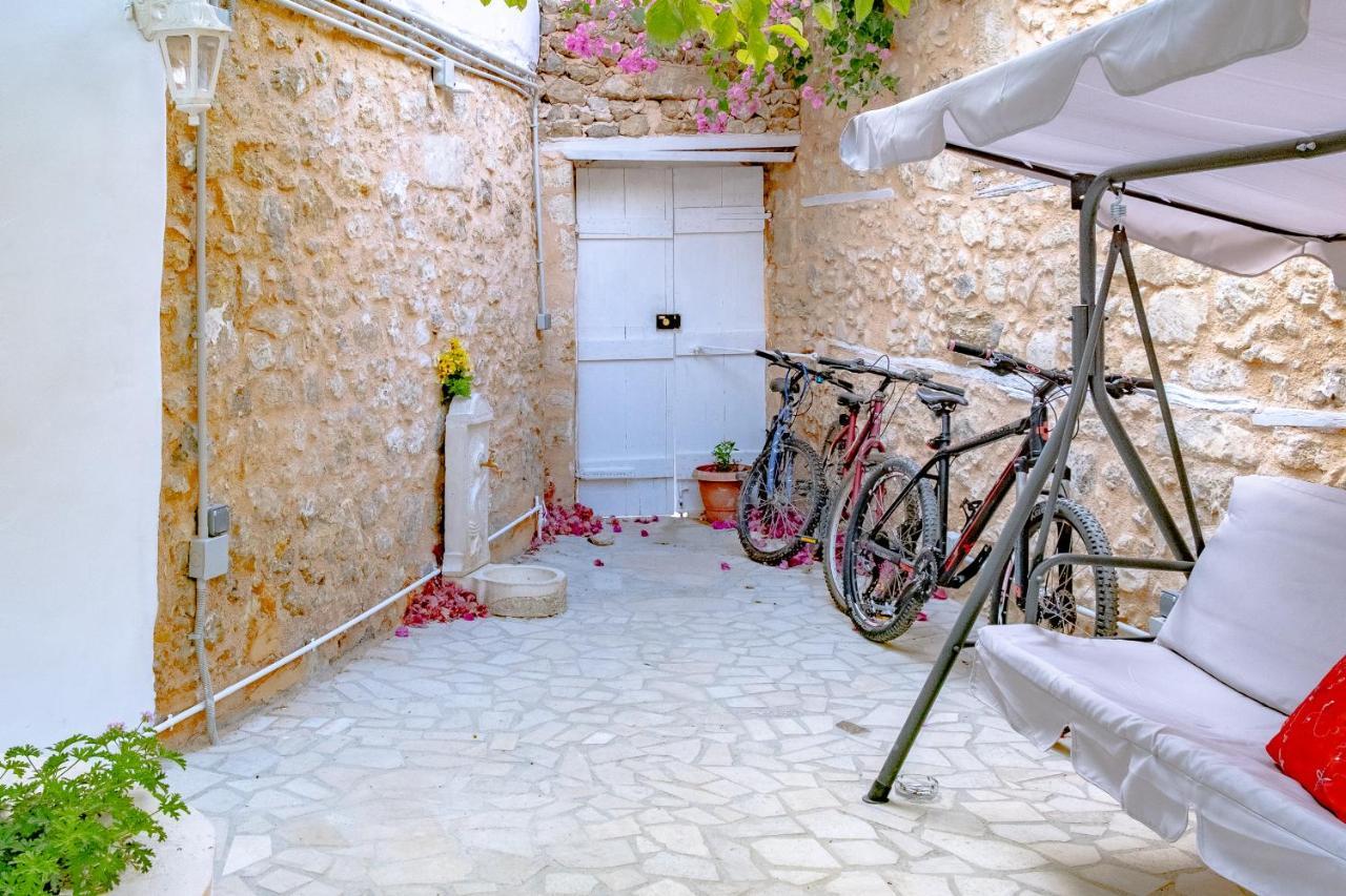 The Venetian Walls 'Central House With Private Courtyard - Charmy & Cheap' Heraklion  Екстер'єр фото